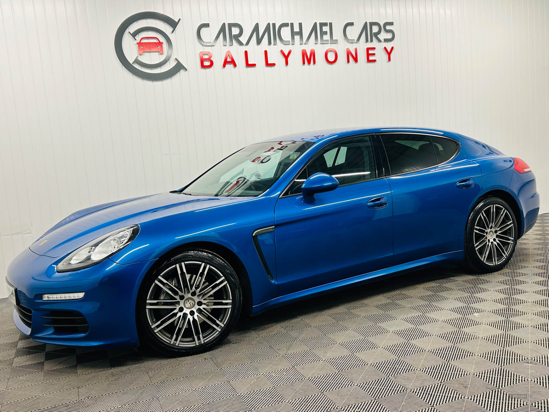 Jul 2014 Porsche Panamera 3.0 [300] V6 Diesel 4dr Tiptronic S