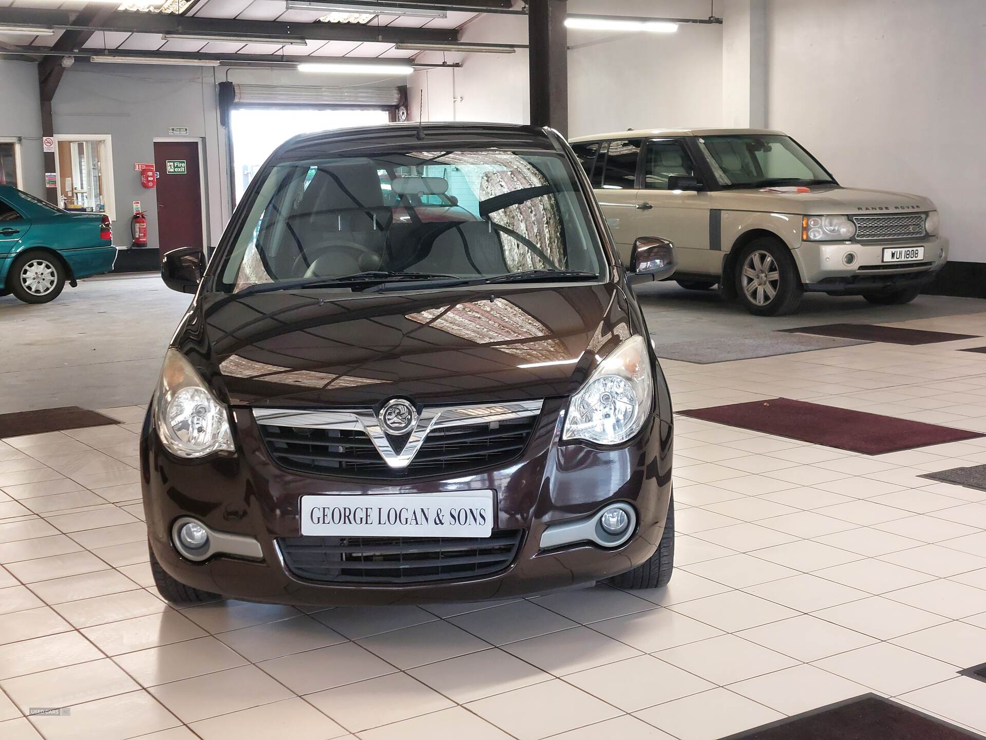 Apr 2014 Vauxhall Agila 1.2 VVT ecoFLEX SE 5dr