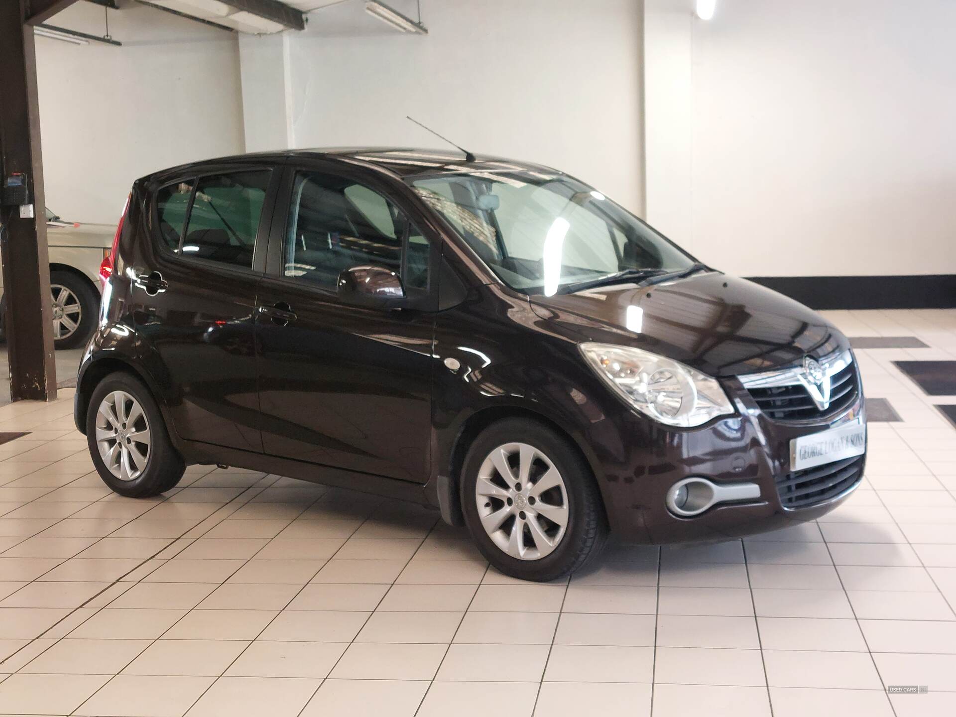 Apr 2014 Vauxhall Agila 1.2 VVT ecoFLEX SE 5dr