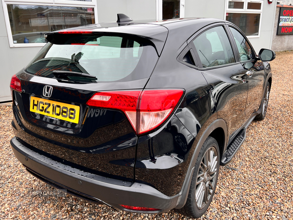 Honda HR-V HATCHBACK in Antrim