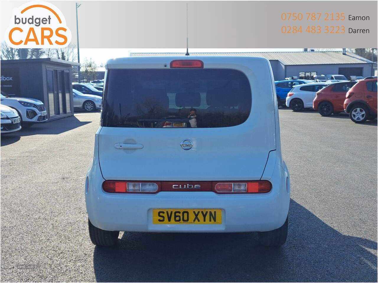Nissan Cube ESTATE in Down