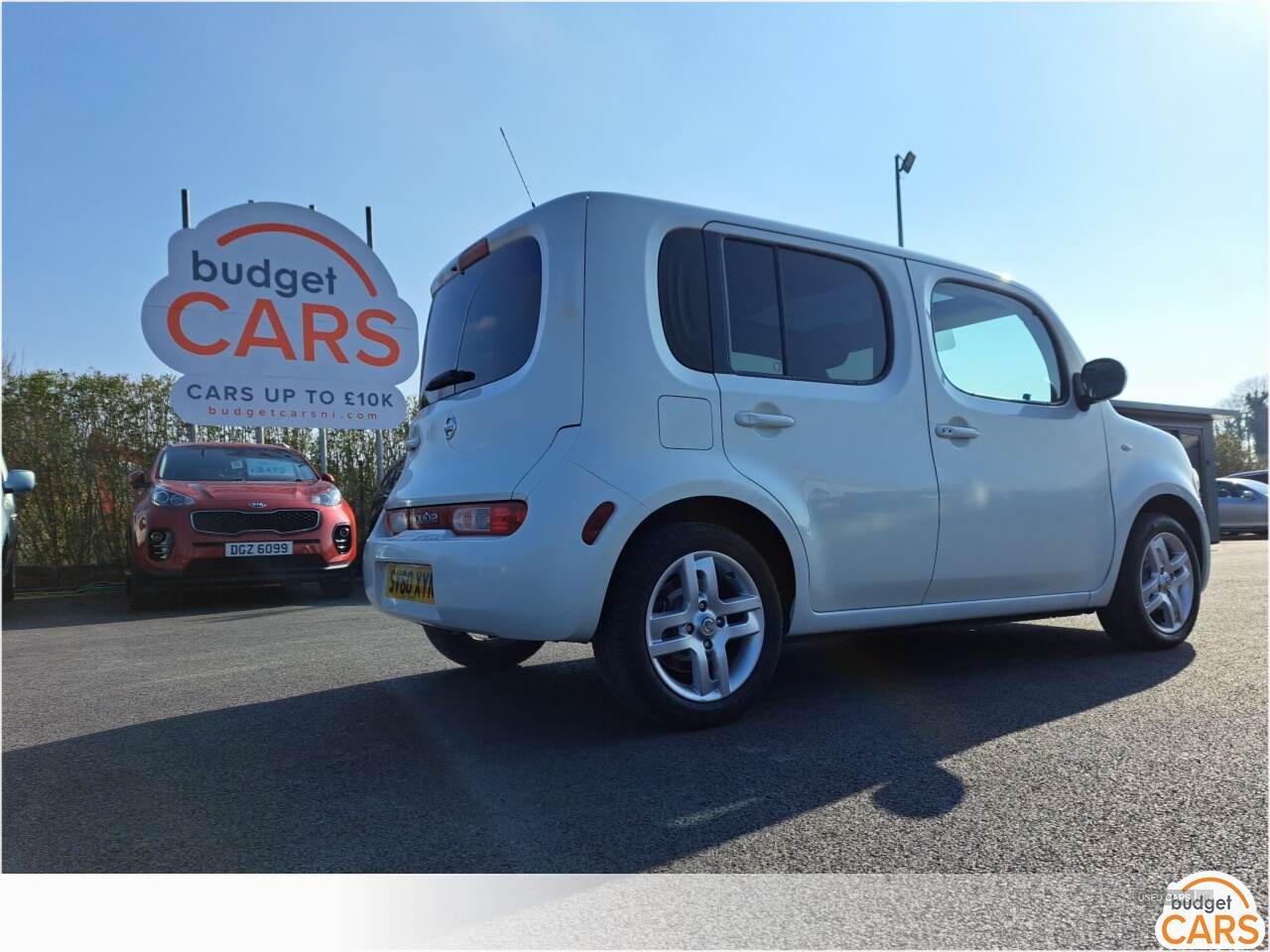 Nissan Cube ESTATE in Down