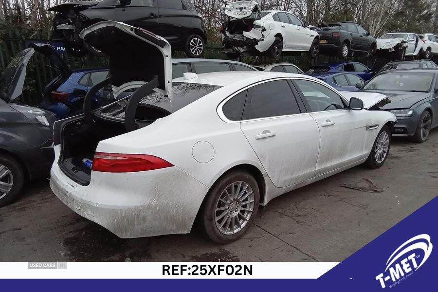 Oct 2015 Jaguar XF 2.0d [180] Prestige 4dr Auto