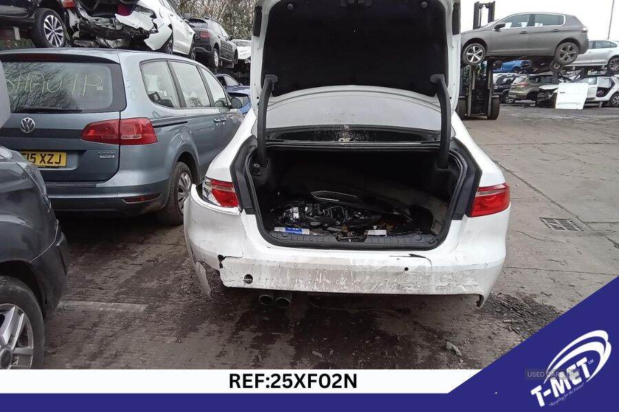 Oct 2015 Jaguar XF 2.0d [180] Prestige 4dr Auto
