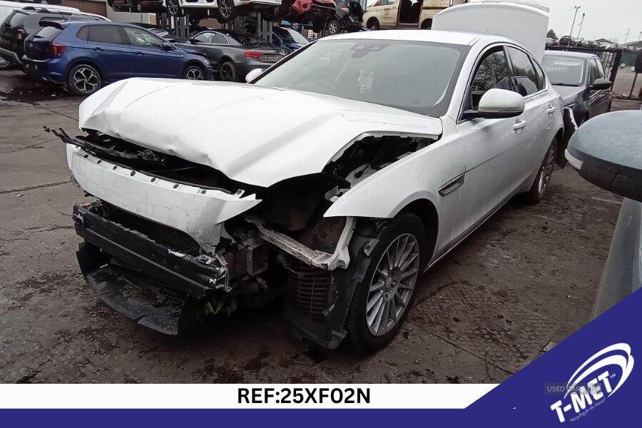 Oct 2015 Jaguar XF 2.0d [180] Prestige 4dr Auto