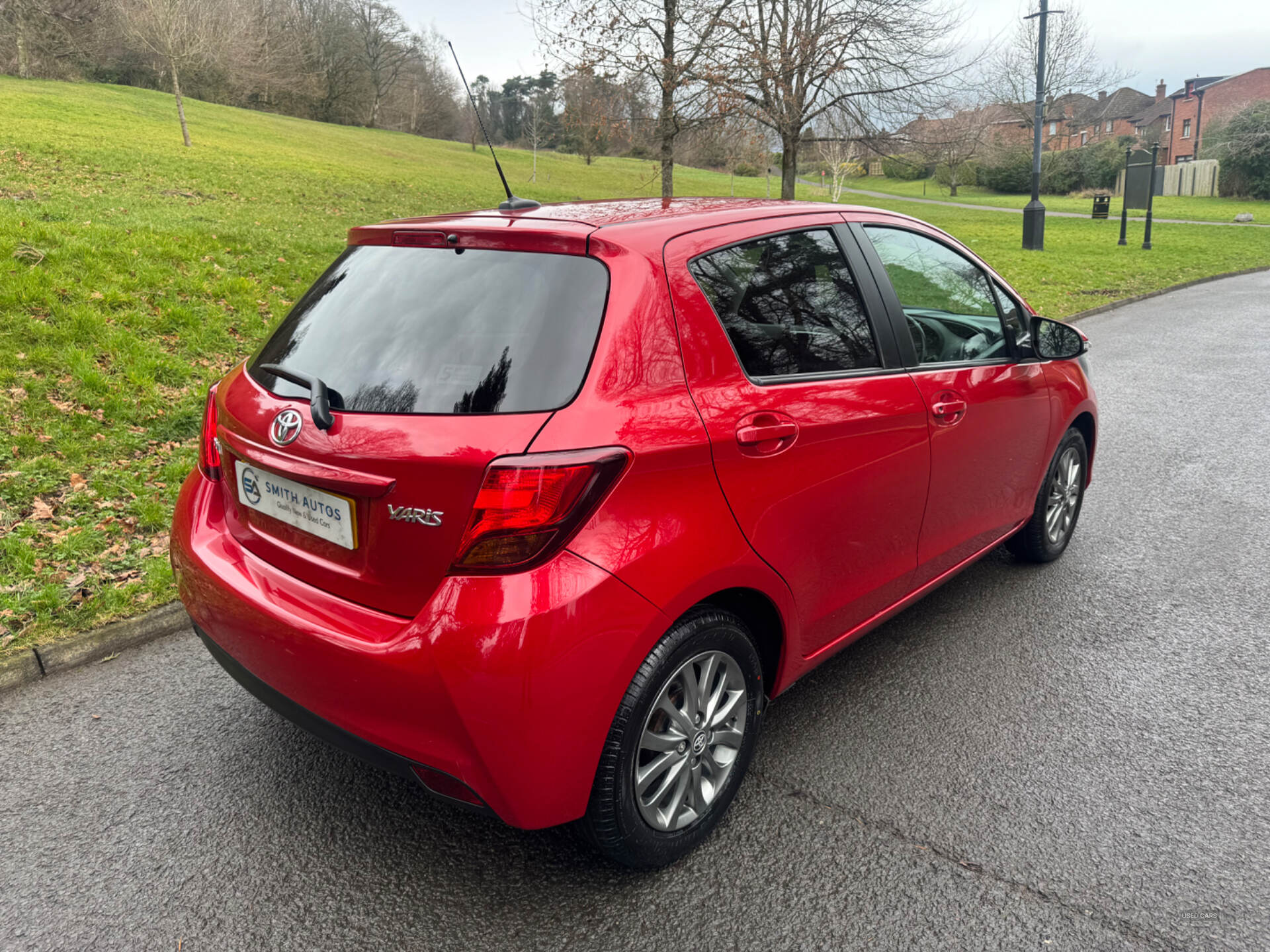 Mar 2016 Toyota Yaris 1.33 VVT-i Icon 5dr