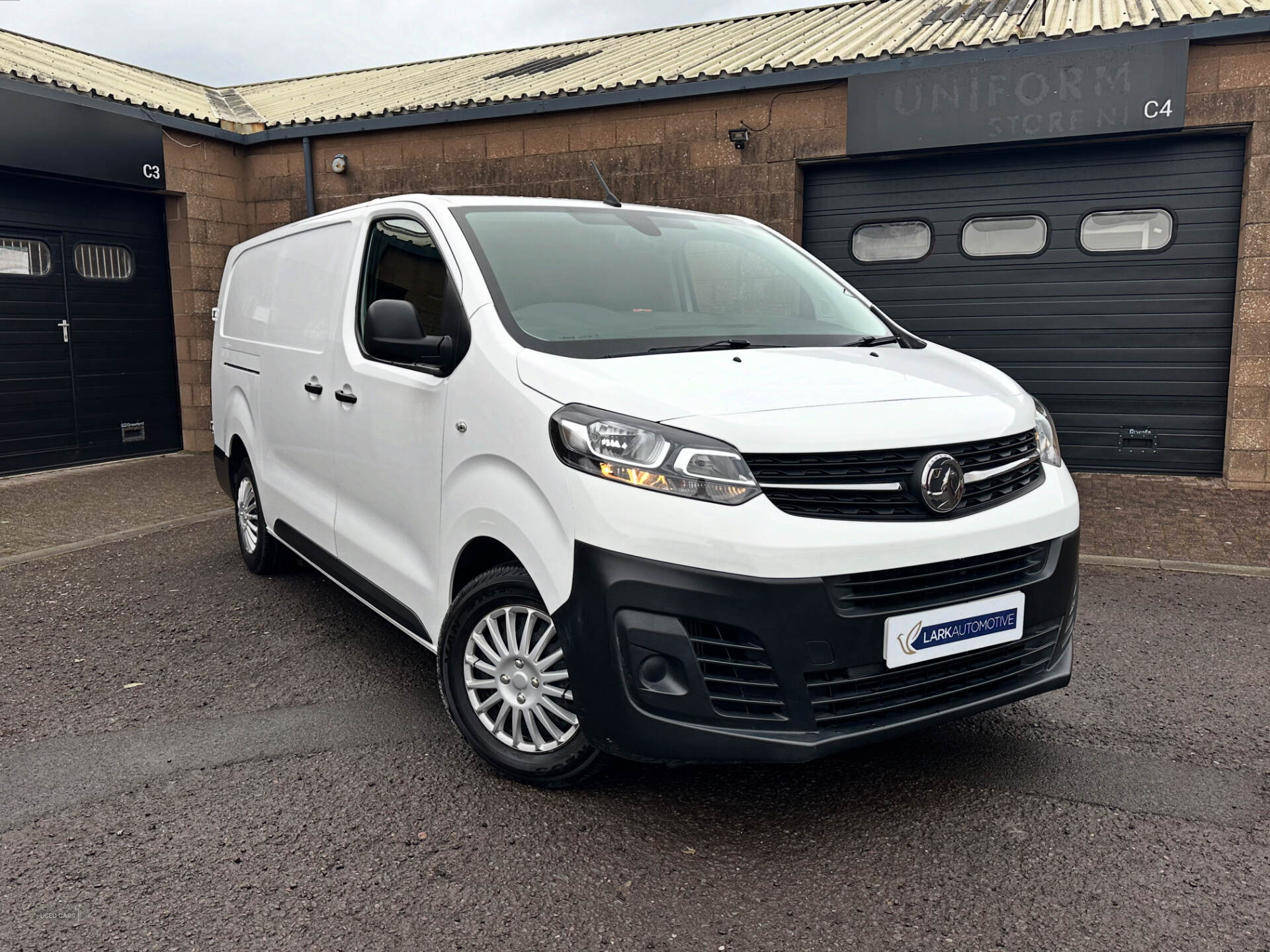 Mar 2021 Vauxhall Vivaro 2900 1.5d 100PS Dynamic H1 Van