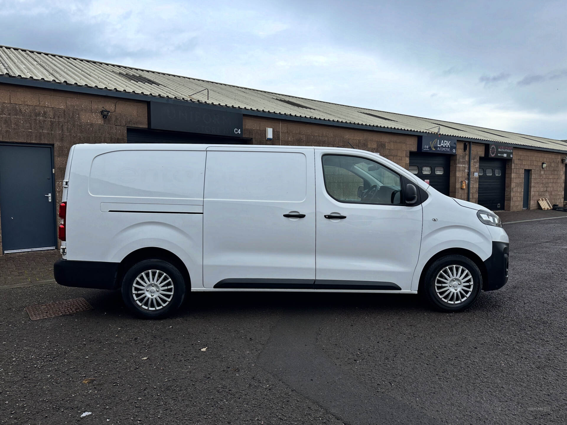 Mar 2021 Vauxhall Vivaro 2900 1.5d 100PS Dynamic H1 Van
