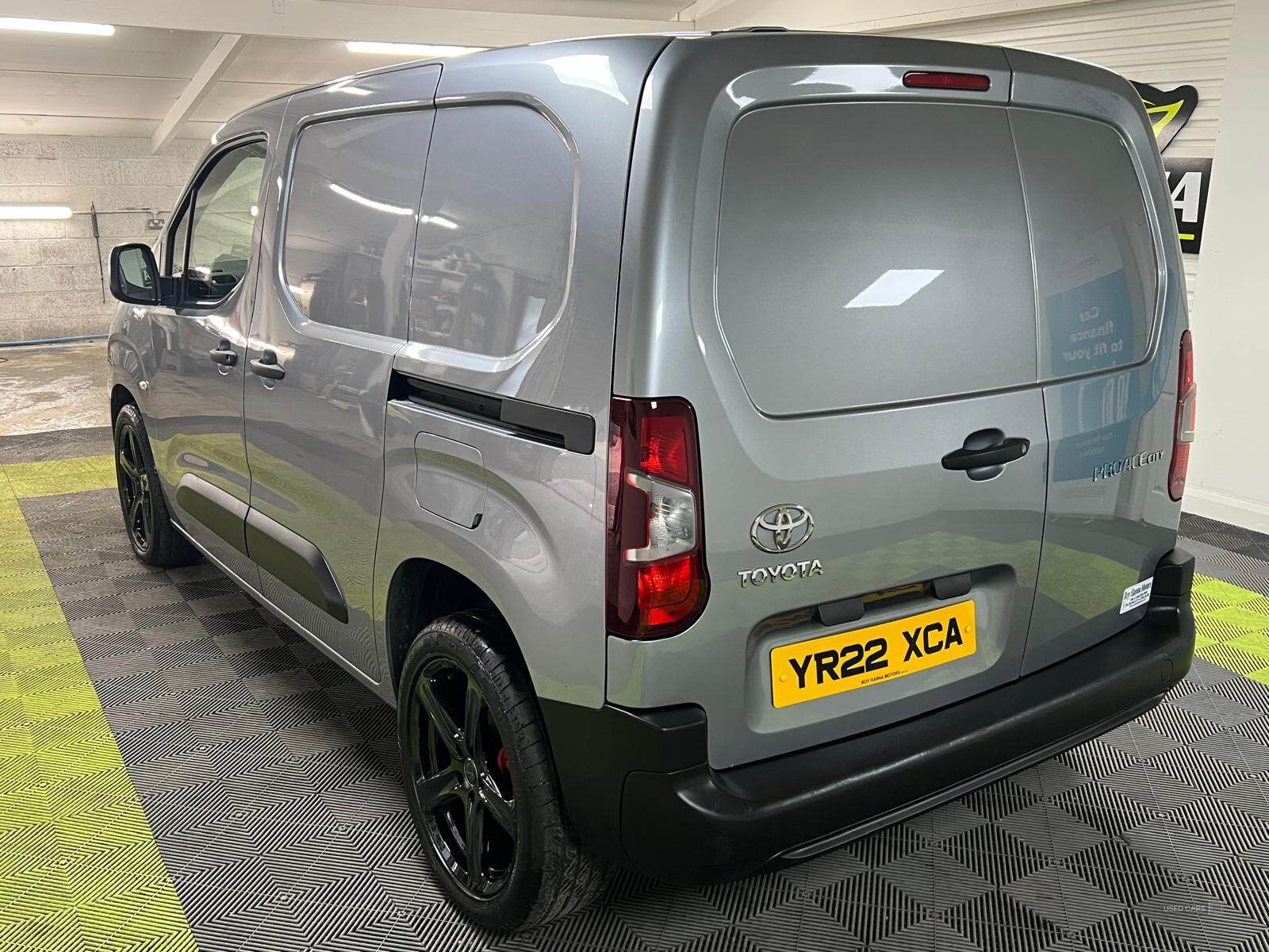 Mar 2022 Toyota Proace City 1.5D 100 Active Van [6 Speed]
