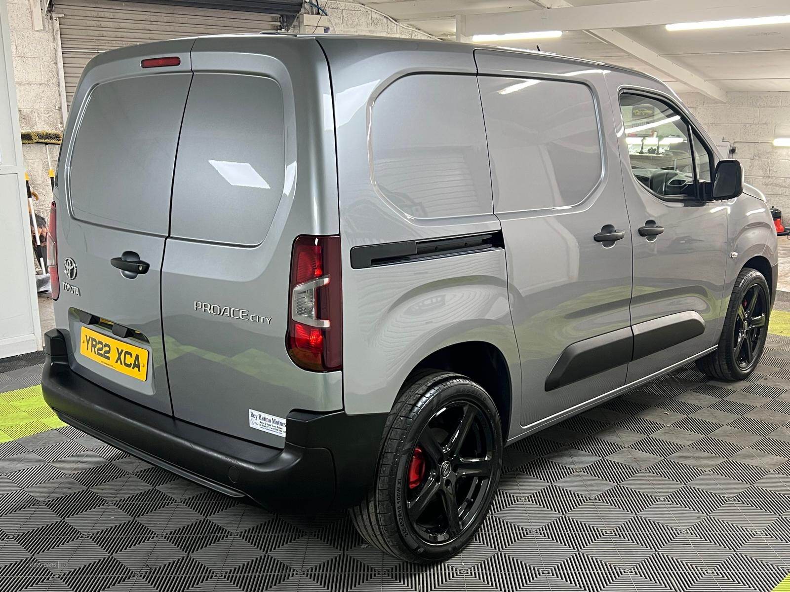 Mar 2022 Toyota Proace City 1.5D 100 Active Van [6 Speed]