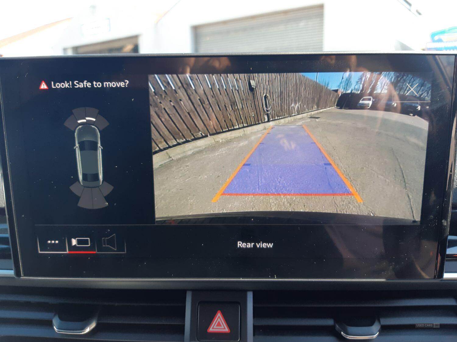 Car Thumbnail 6