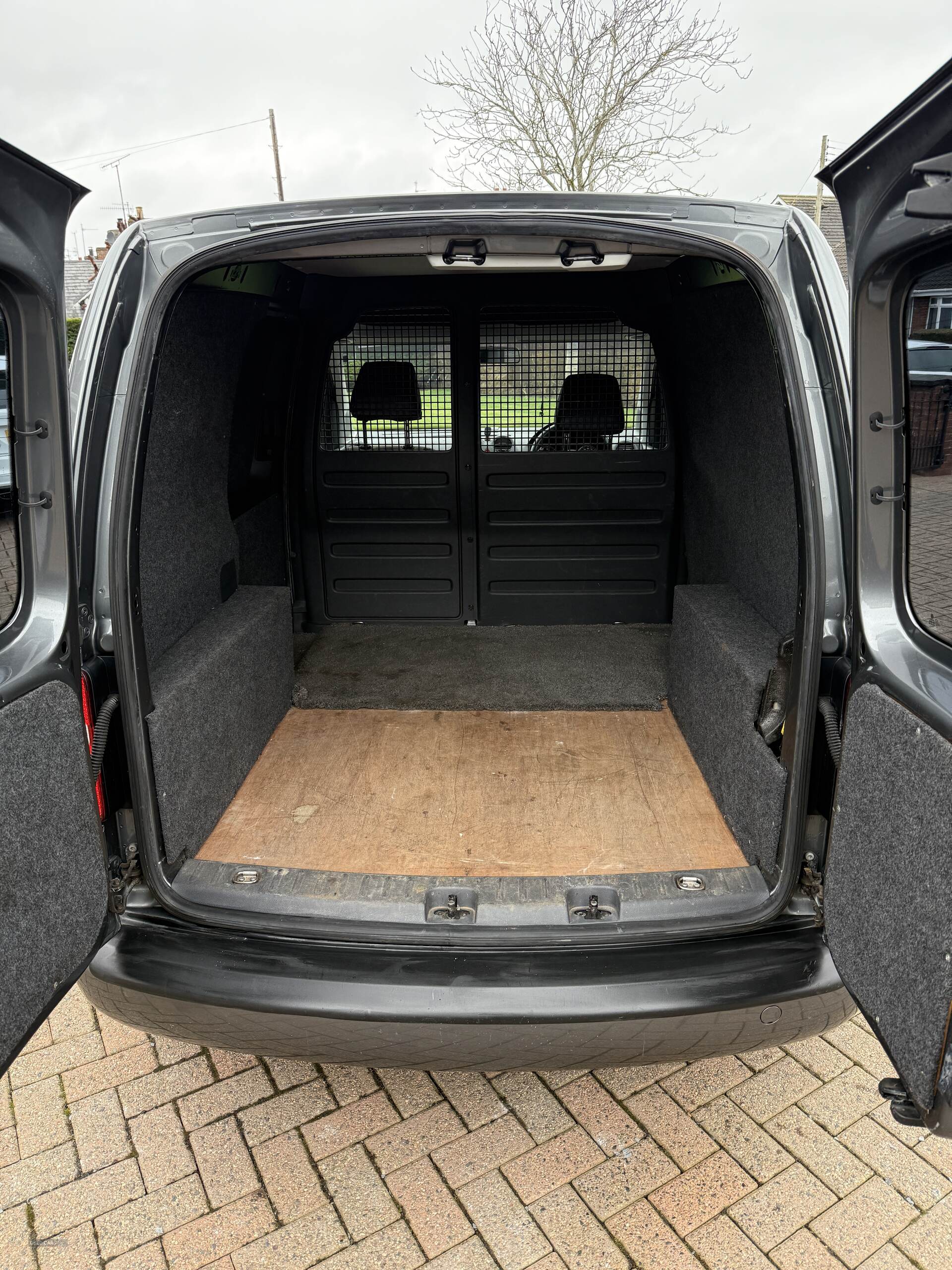 Jun 2011 Volkswagen Caddy 1.6 TDI 102PS Van