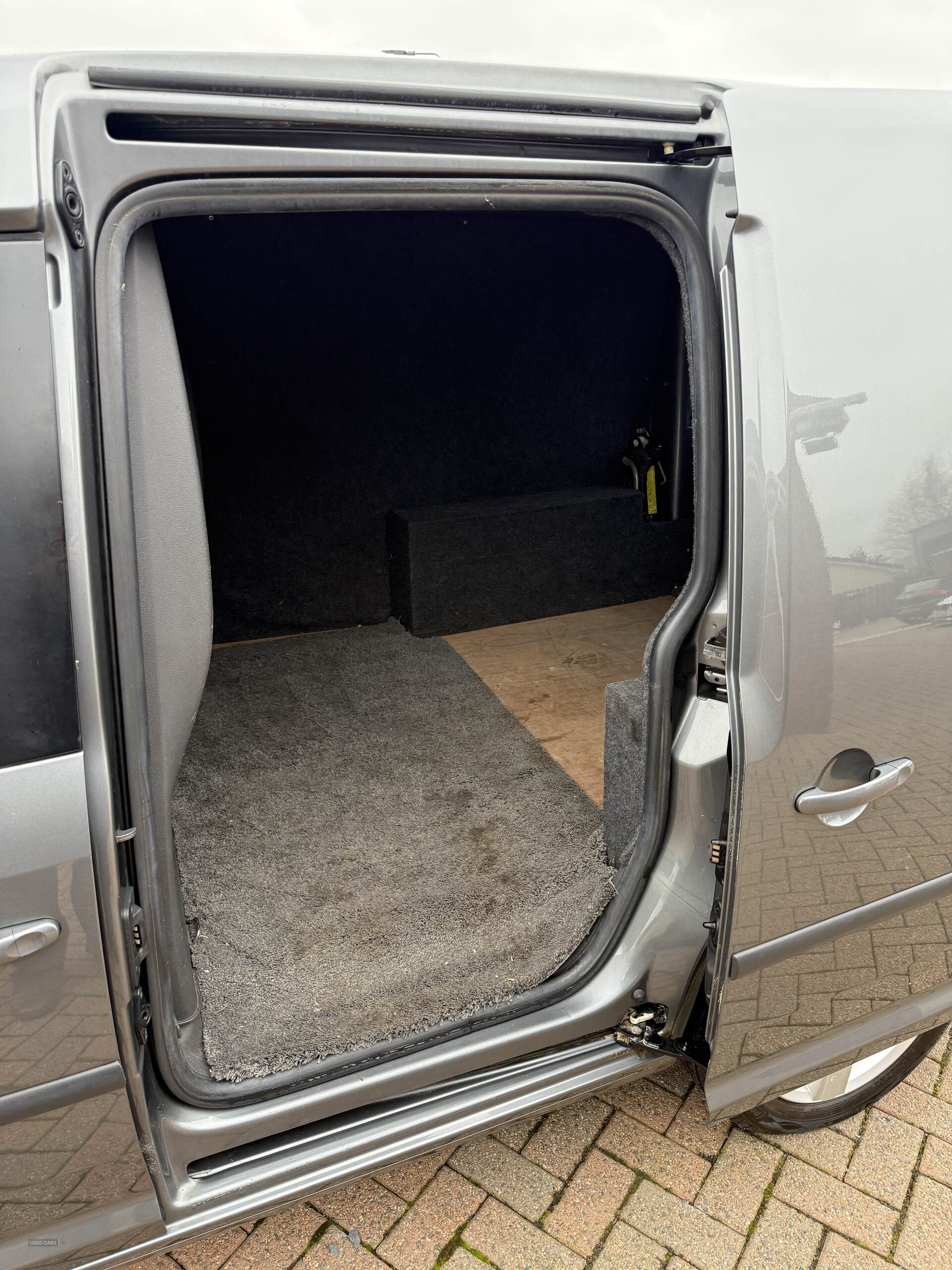 Jun 2011 Volkswagen Caddy 1.6 TDI 102PS Van