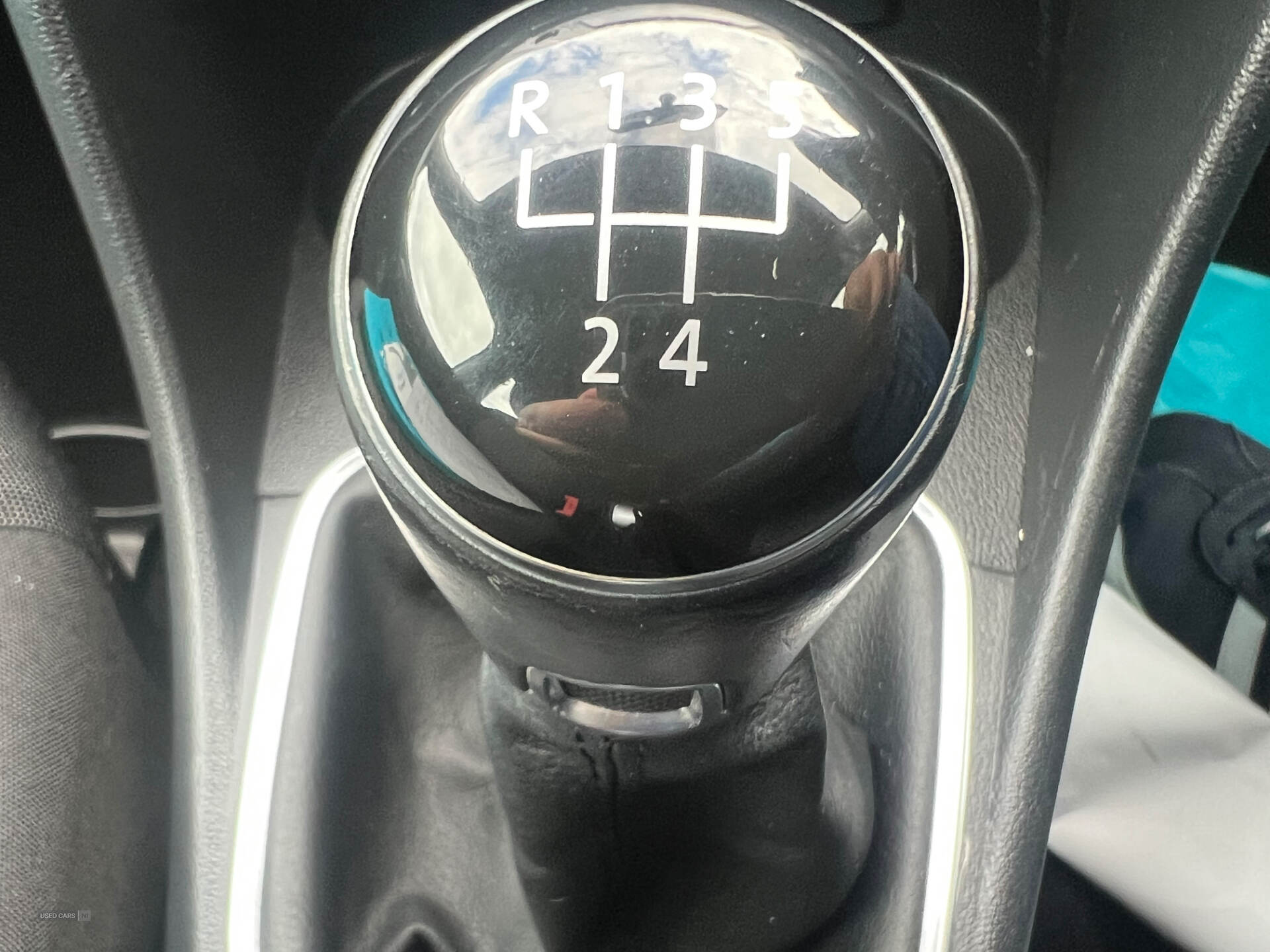 Car Thumbnail 15