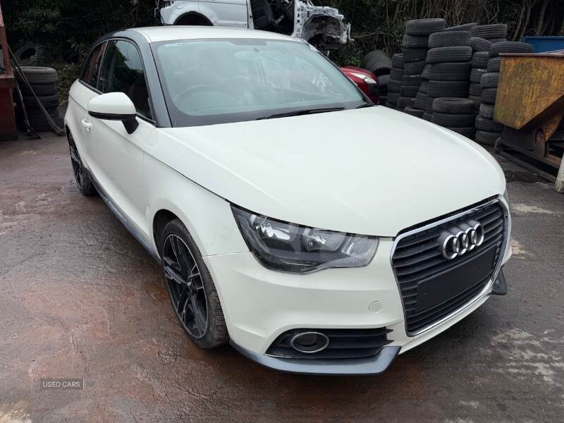  2013 Audi A1 CONTRAST EDITION 1.6 TDI CAYC