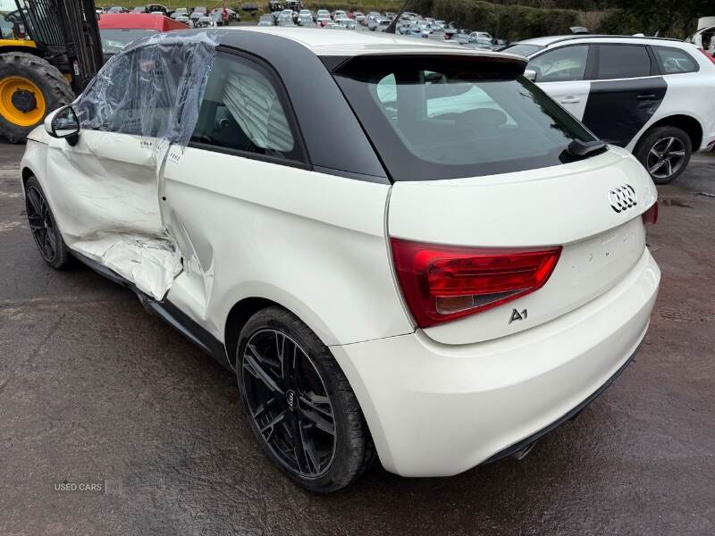  2013 Audi A1 CONTRAST EDITION 1.6 TDI CAYC