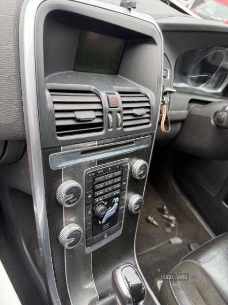 2014 Volvo XC60 R-DESIGN 2.0 D4 5dr