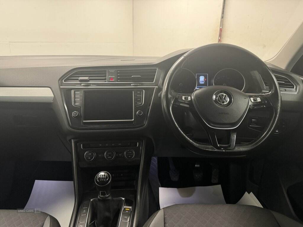 May 2017 Volkswagen Tiguan 2.0 TDi 150 SE Nav 5dr