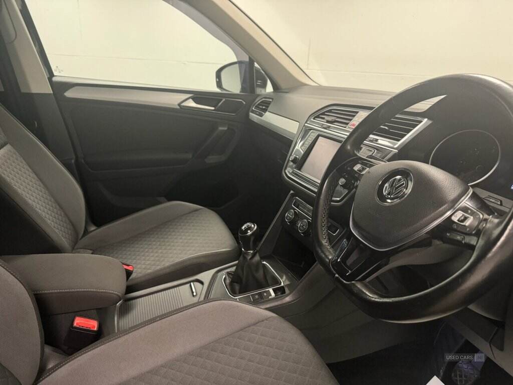 May 2017 Volkswagen Tiguan 2.0 TDi 150 SE Nav 5dr