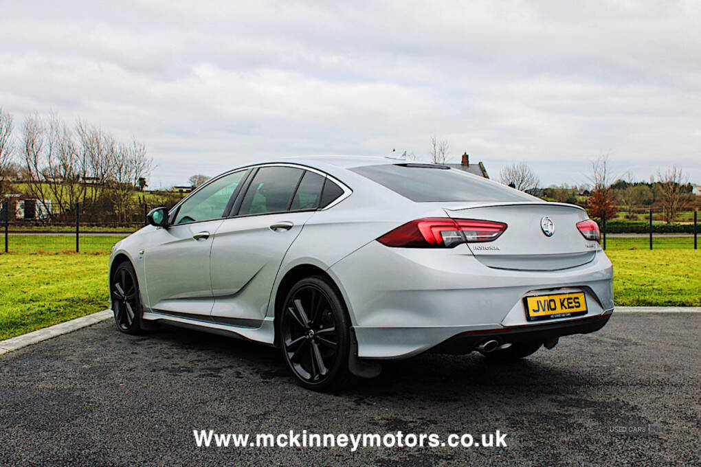 Mar 2018 Vauxhall Insignia 2.0 Turbo D SRi Vx-line Nav 5dr