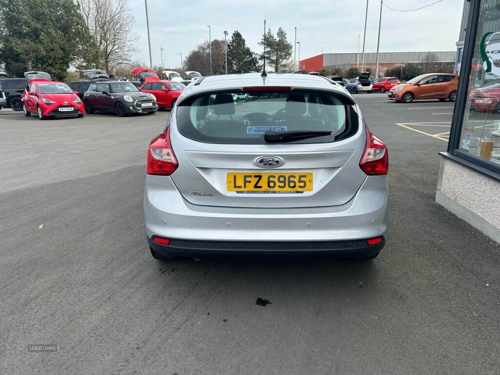 Nov 2012 Ford Focus 1.6 Zetec 5dr
