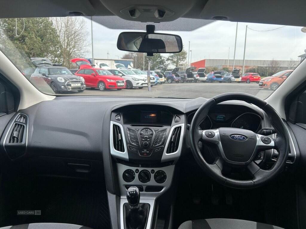 Nov 2012 Ford Focus 1.6 Zetec 5dr
