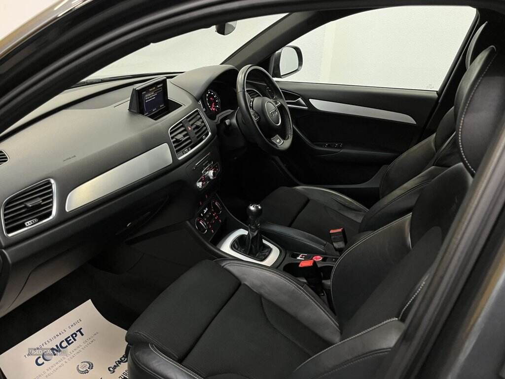 Jul 2016 Audi Q3 2.0 TDI S Line Navigation 5dr