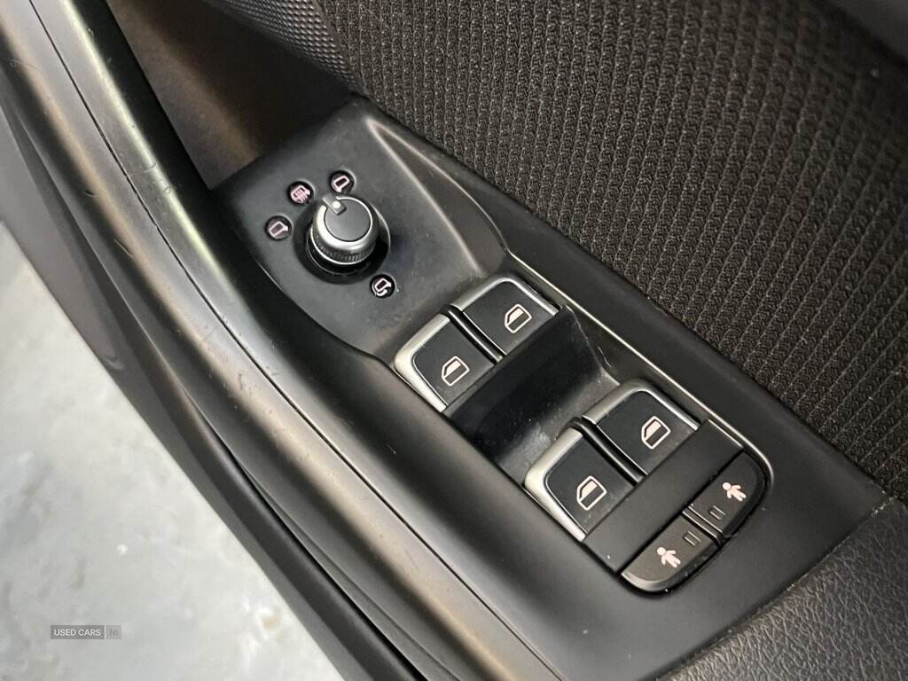 Jul 2016 Audi Q3 2.0 TDI S Line Navigation 5dr