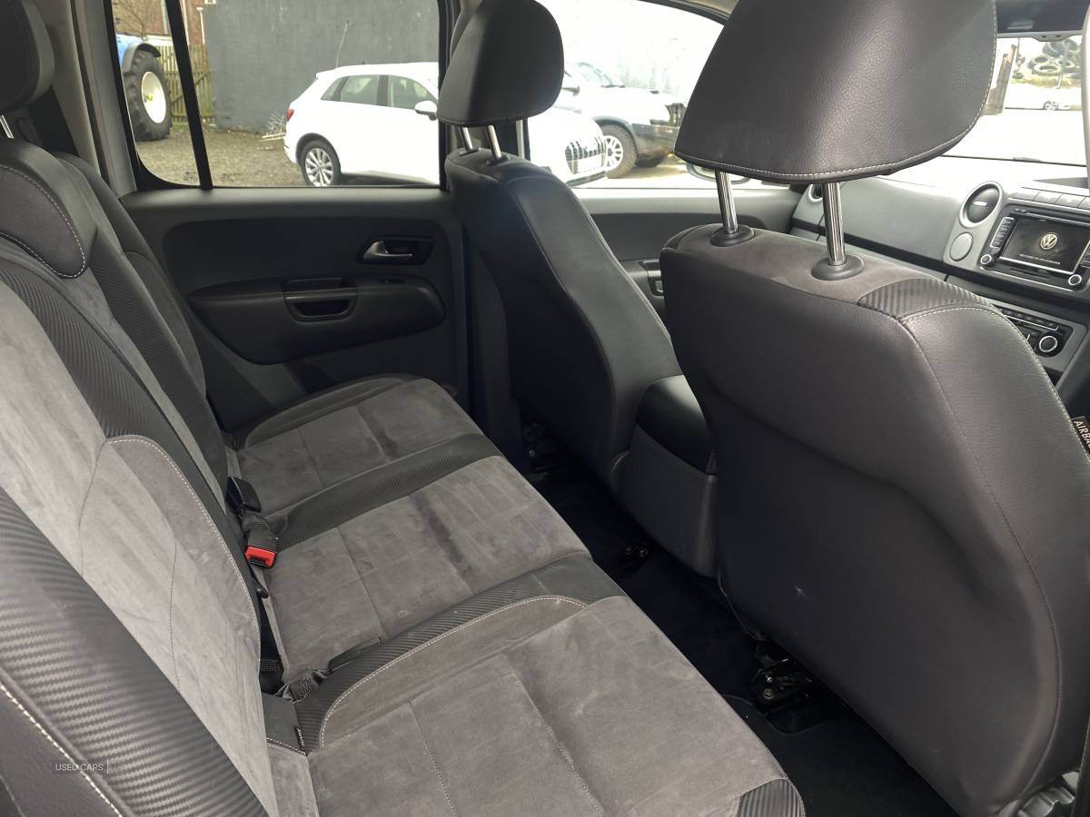 Feb 2015 Volkswagen Amarok D/Cab Pick Up Ultimate 2.0 BiTDI 180 BMT 4MTN Auto