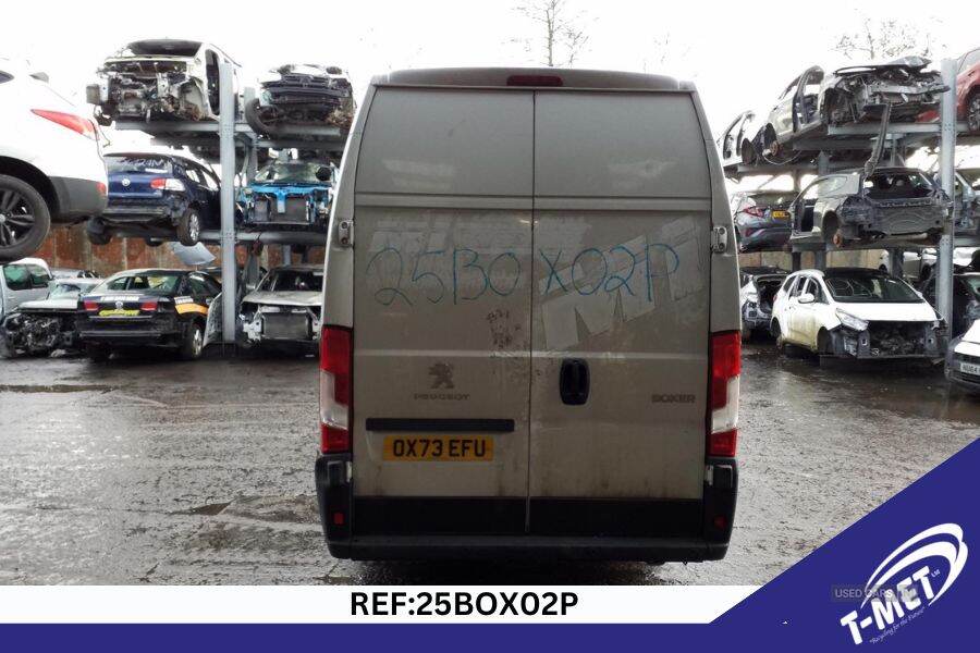 Jan 2024 Peugeot Boxer 2.2 BlueHDi H3 Professional Premium+ Van 140ps