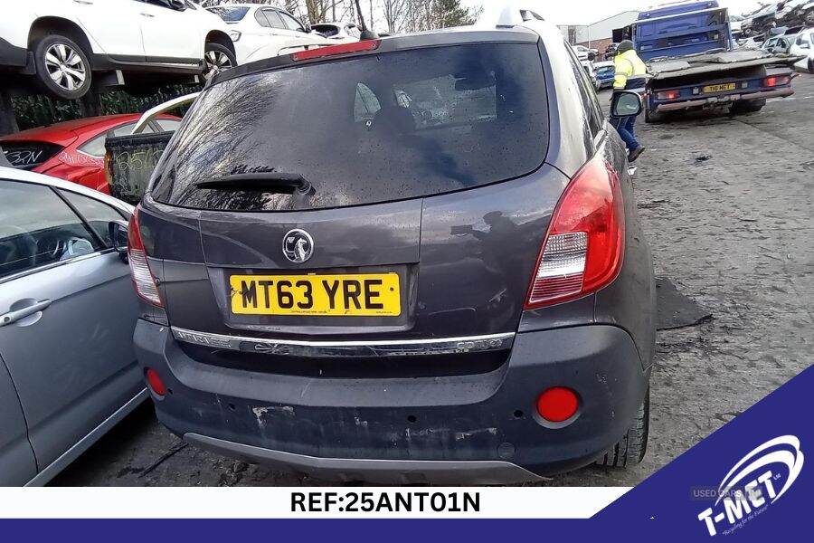 Nov 2013 Vauxhall Antara 2.2 CDTi SE Nav 5dr [Start Stop]