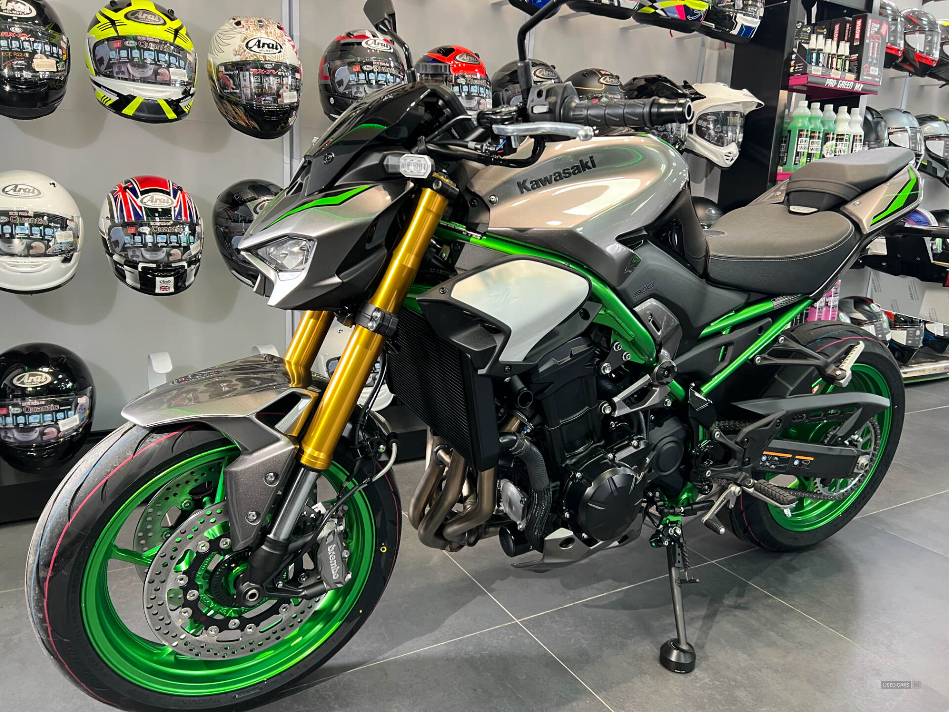  2025 Kawasaki Z Series 2025 KAWASAKI Z900SE