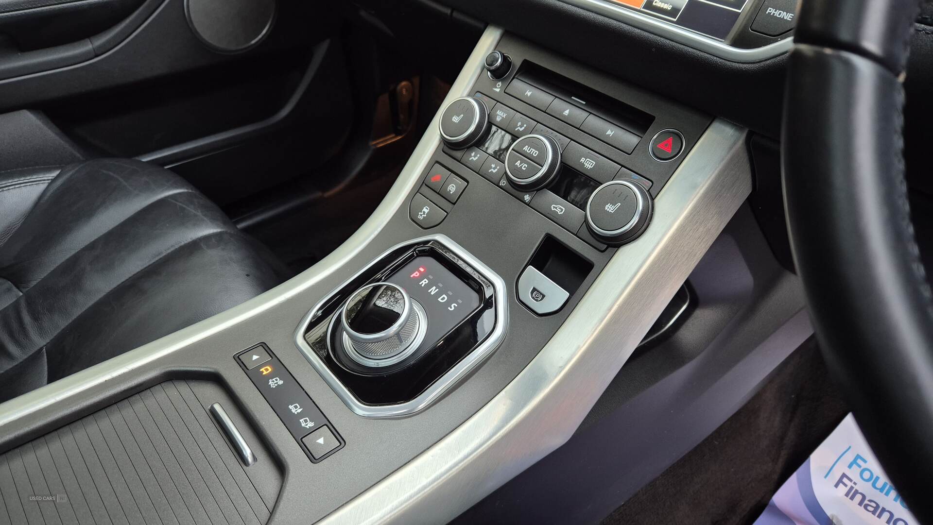 Mar 2014 Land Rover Range Rover Evoque 2.2 SD4 Pure 5dr Auto [9]