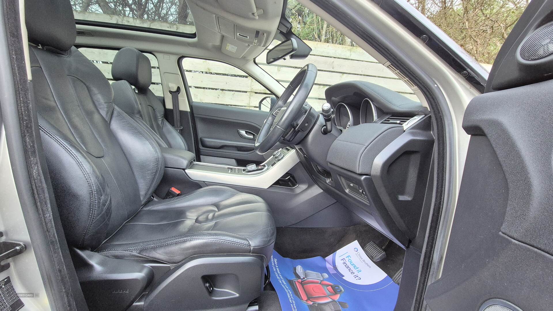 Mar 2014 Land Rover Range Rover Evoque 2.2 SD4 Pure 5dr Auto [9]