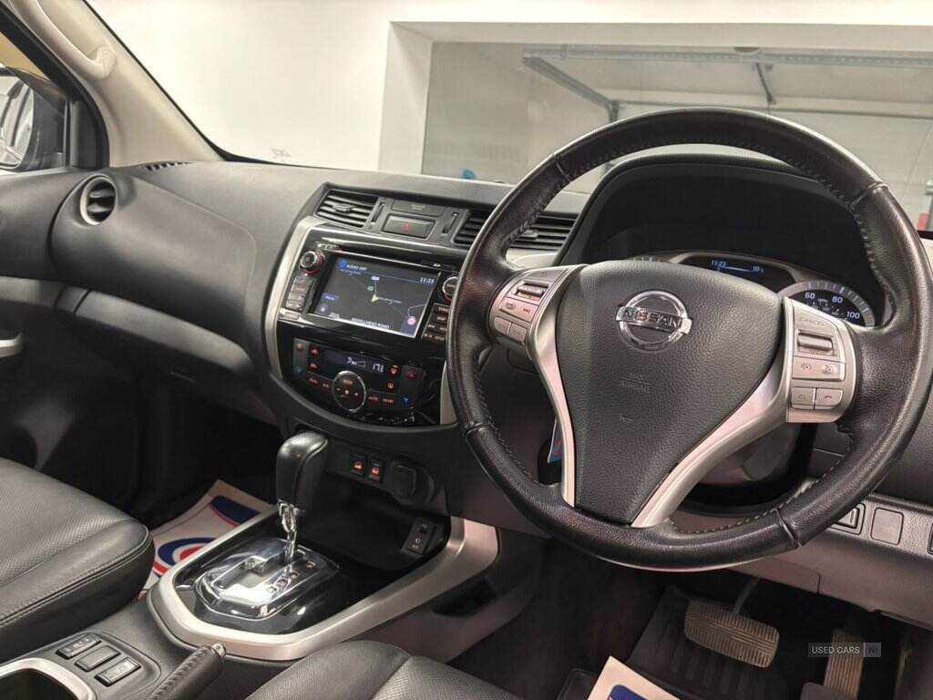 Oct 2018 Nissan Navara Double Cab Pick Up Tekna 2.3dCi 190 4WD Auto