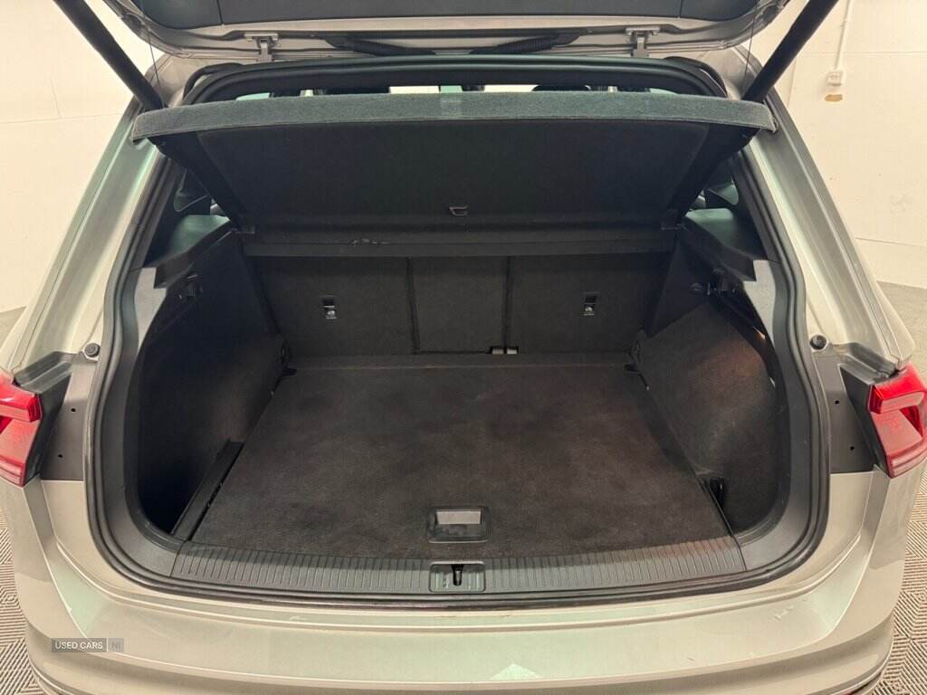 Jan 2020 Volkswagen Tiguan 2.0 TDi 150 R-Line Tech 5dr DSG