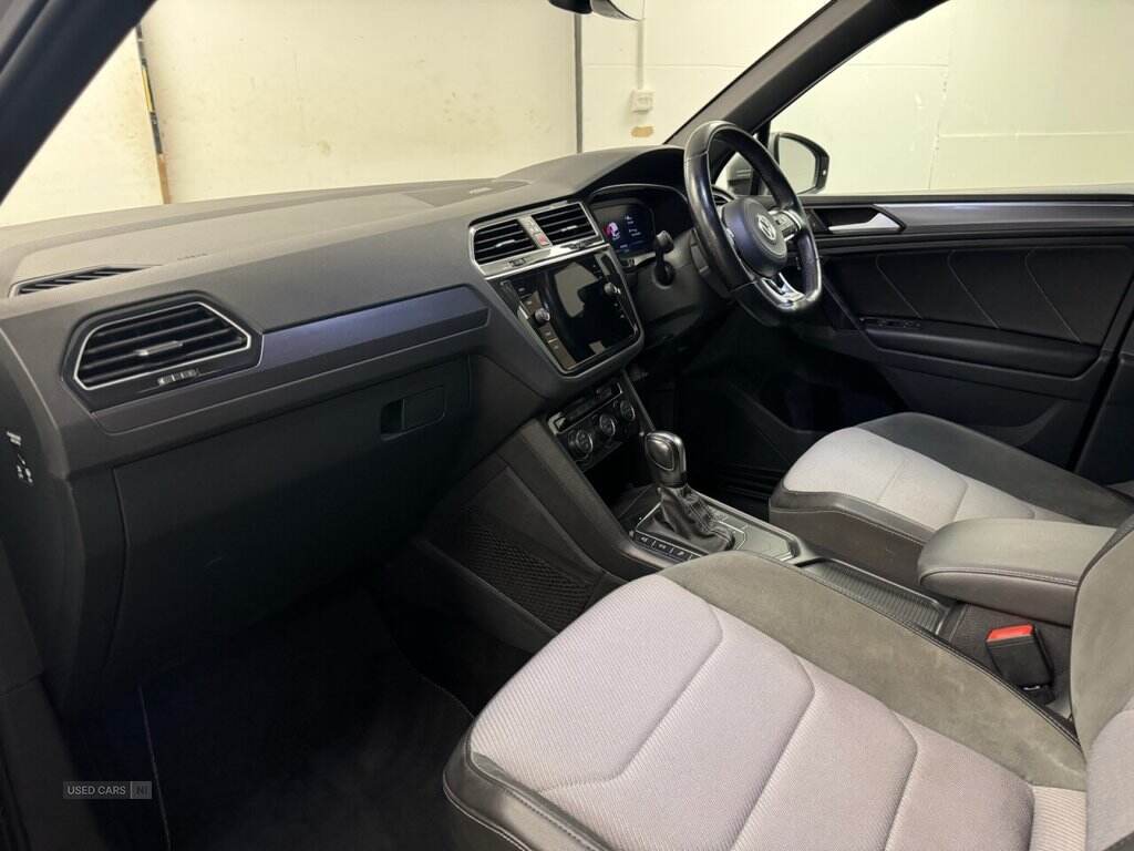 Jan 2020 Volkswagen Tiguan 2.0 TDi 150 R-Line Tech 5dr DSG