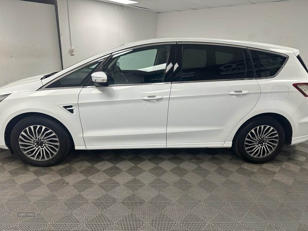 Nov 2018 Ford S-Max 2.0 EcoBlue 150 Titanium 5dr