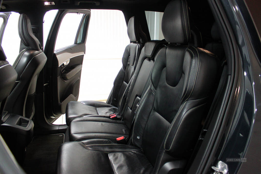Apr 2019 Volvo XC90 2.0 D5 PowerPulse R DESIGN Pro 5dr AWD Geartronic