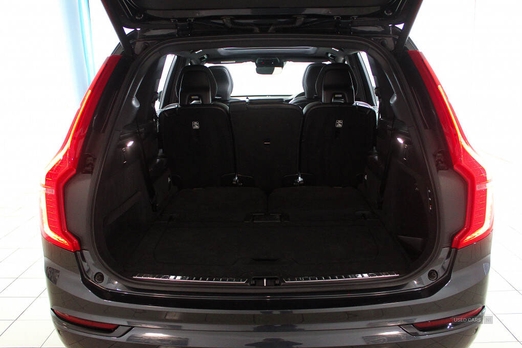 Apr 2019 Volvo XC90 2.0 D5 PowerPulse R DESIGN Pro 5dr AWD Geartronic