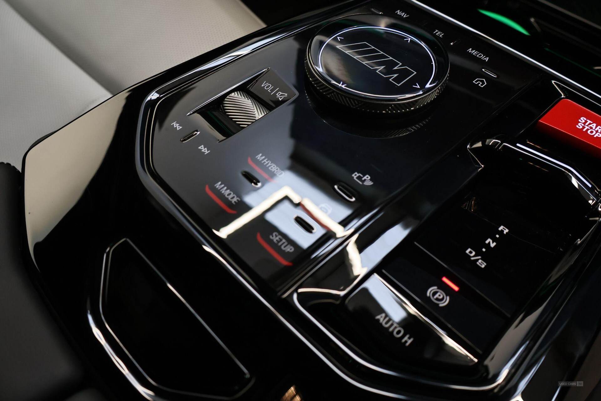 Oct 2024 BMW M5 M5 4dr DCT