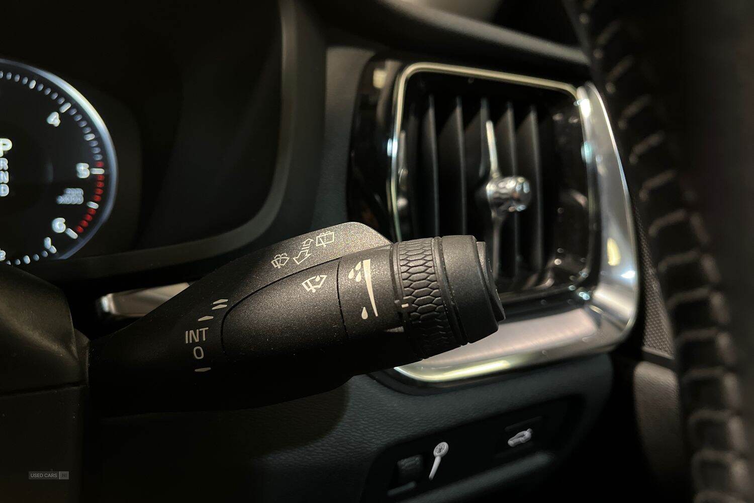 Feb 2019 Volvo V60 2.0 D3 Momentum Pro 5dr Auto
