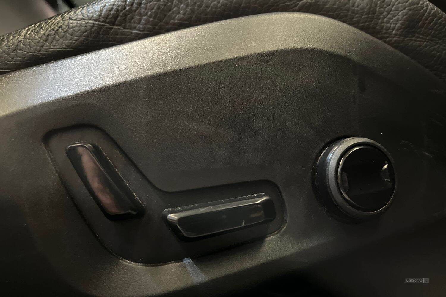 Feb 2019 Volvo V60 2.0 D3 Momentum Pro 5dr Auto