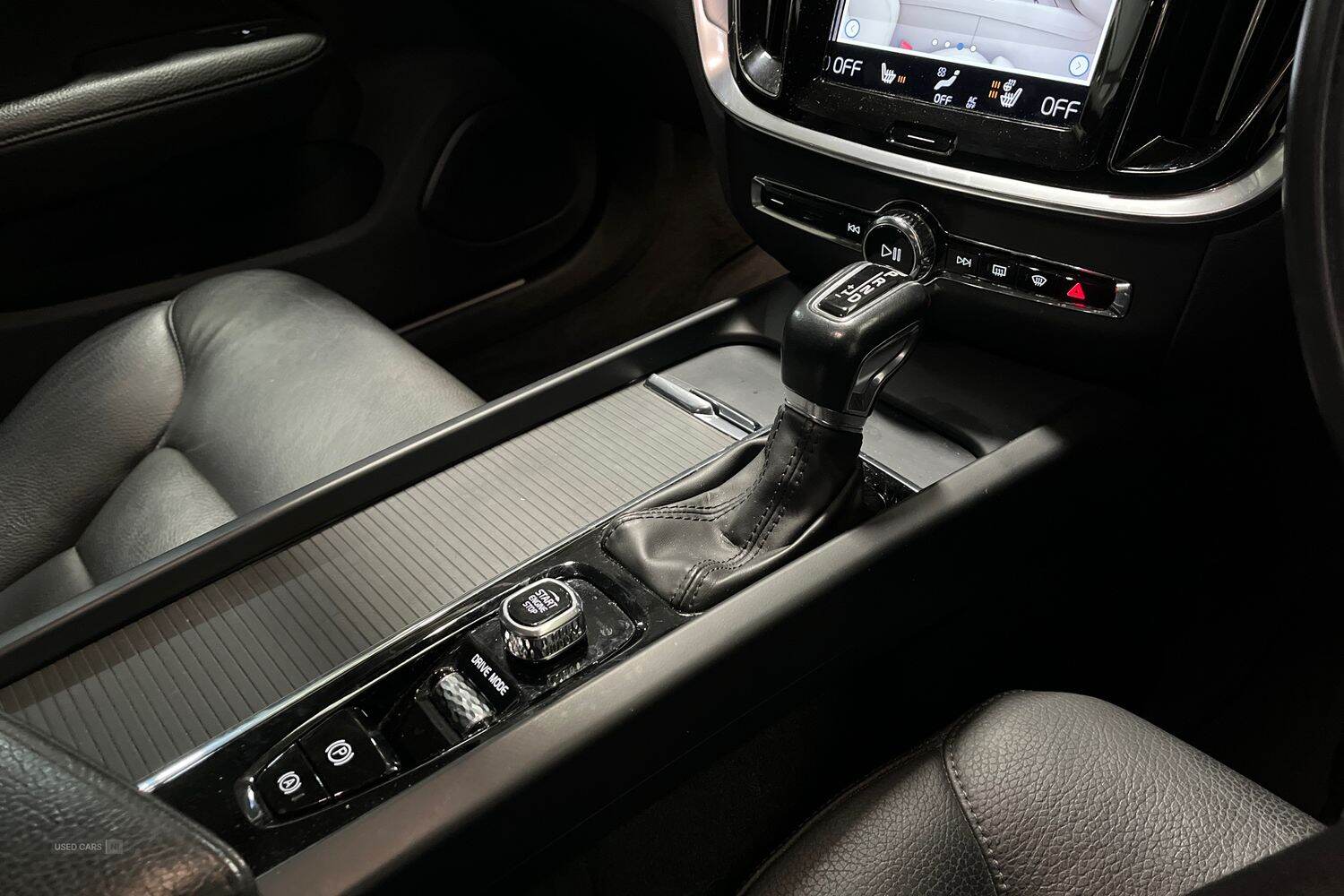 Feb 2019 Volvo V60 2.0 D3 Momentum Pro 5dr Auto