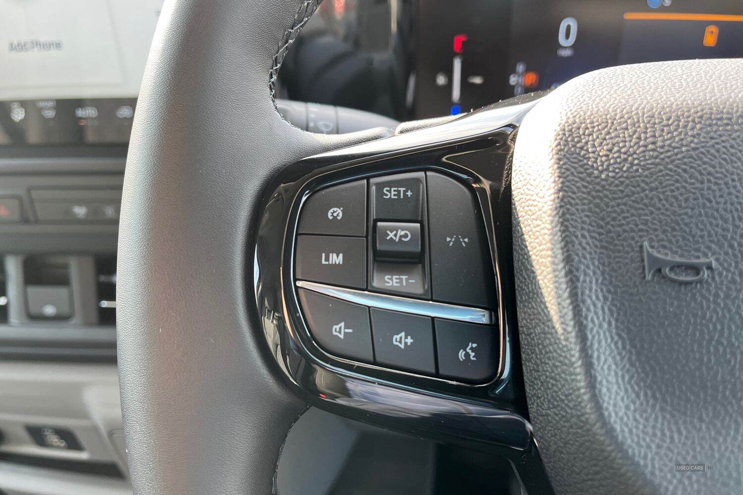 Dec 2024 Ford Transit Custom 100kW 65kWh H1 Van Limited Auto