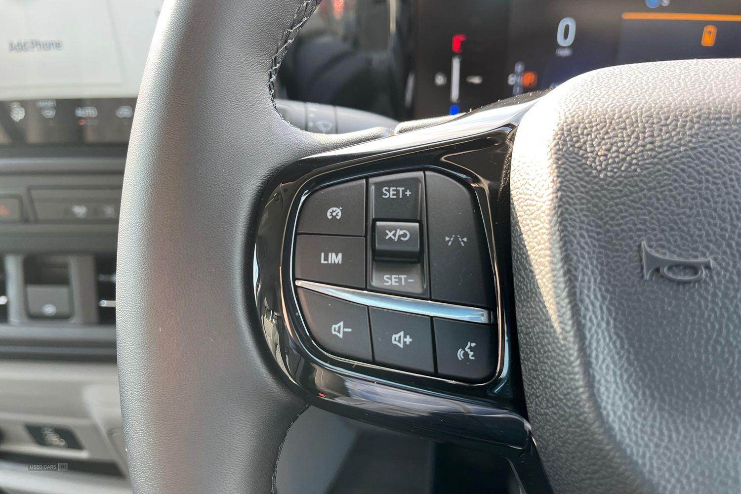 Dec 2024 Ford Transit Custom 100kW 65kWh H1 Van Limited Auto