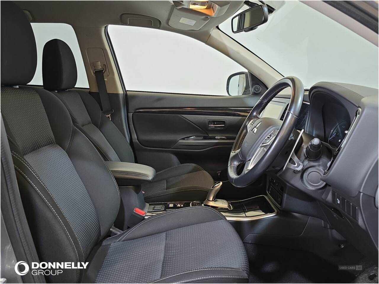 Dec 2020 Mitsubishi Outlander 2.4 PHEV Design 5dr Auto