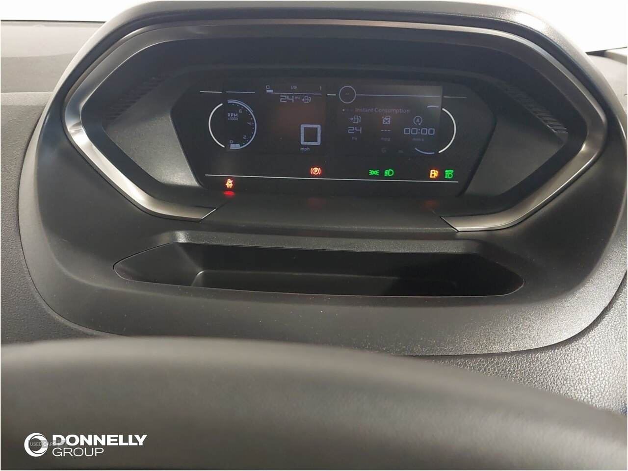 Feb 2025 Peugeot Partner 1.5 BlueHDi 100 Professional Van