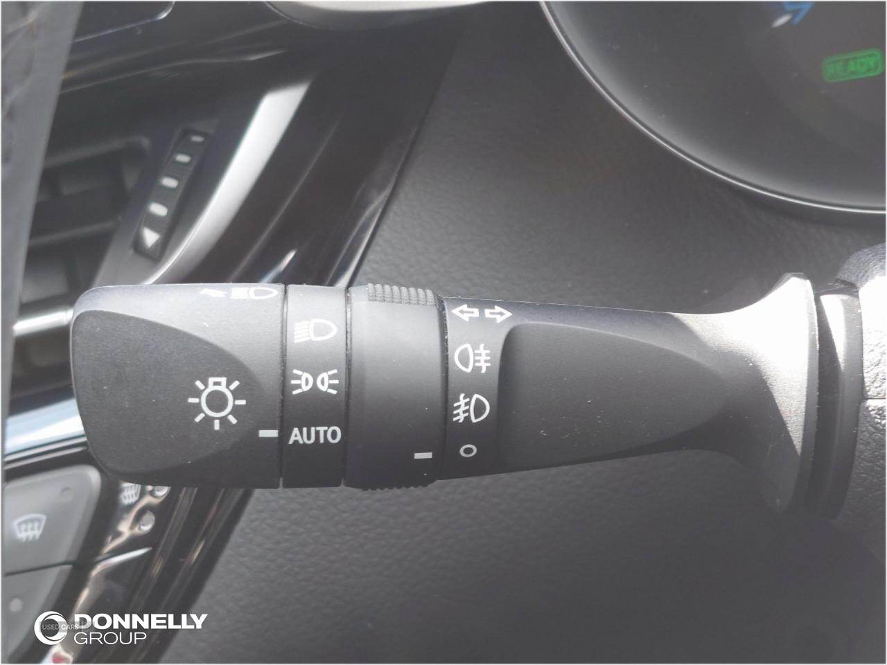 Jun 2019 Toyota C-HR 1.8 Hybrid Excel 5dr CVT