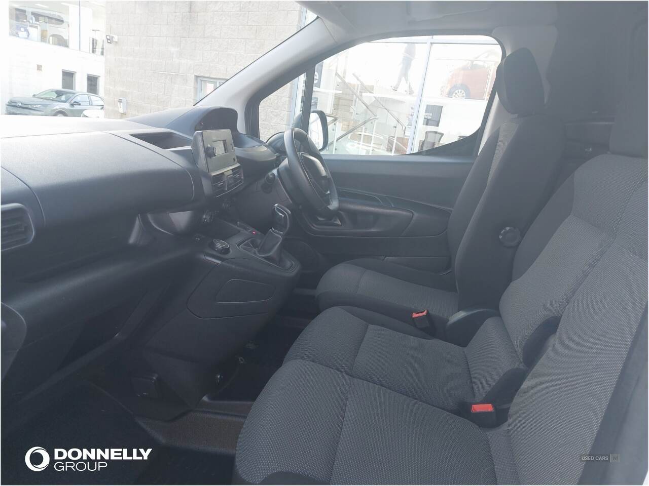 Oct 2020 Peugeot Partner 1000 1.5 BlueHDi 100 Grip Van